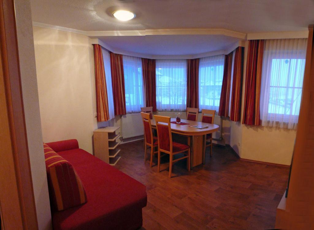 Hotel Germania Ischgl Habitación foto