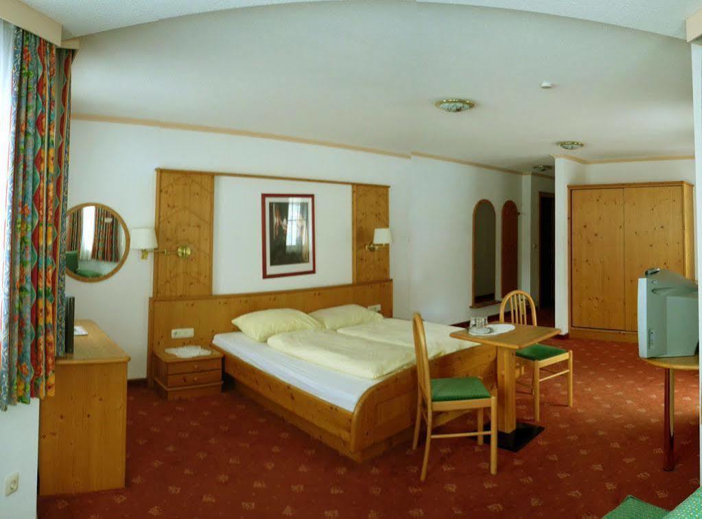 Hotel Germania Ischgl Exterior foto